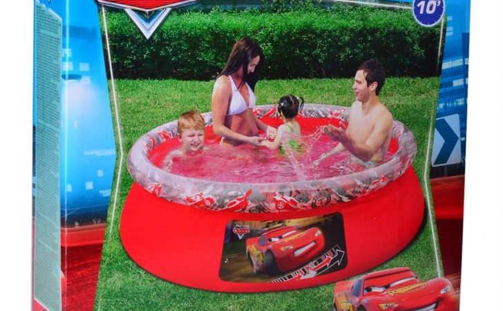 Preparing for Summer: An Inflatable Pool for the Whole Family!